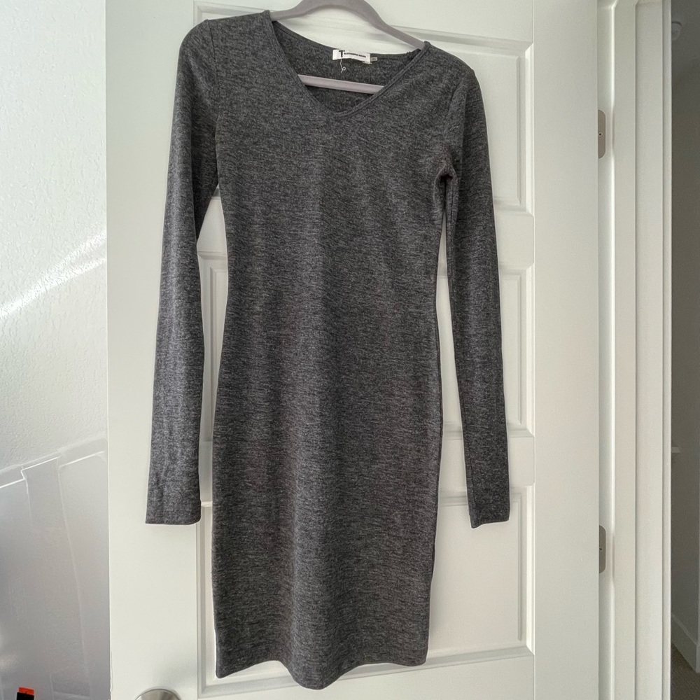 T by Alexander- Color Charcoal/ Dark Grey, Small, Knee Length